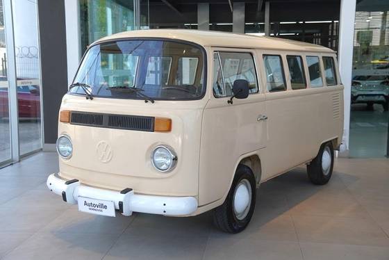 VOLKSWAGEN KOMBI 1.6 STD 8V GASOLINA 3P MANUAL